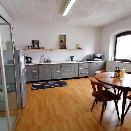 Apartman Geraeumige In Zentraler Lage Emskirchen
