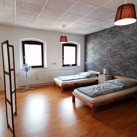 Geraeumige In Zentraler Lage Apartman *